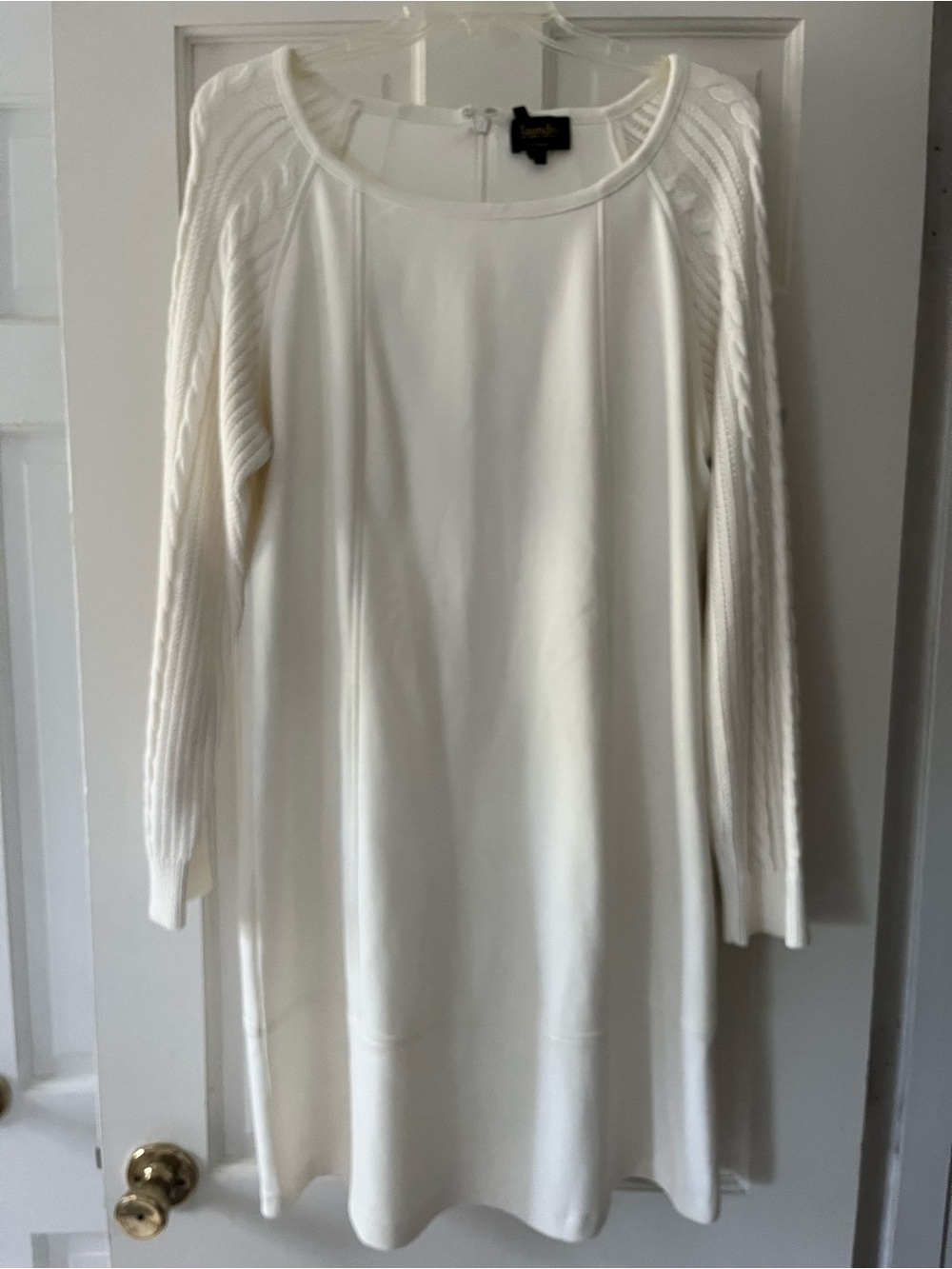 Laundry By Shelli Segal Ivory Long-Sleeve Knit-Panel Shift Dress